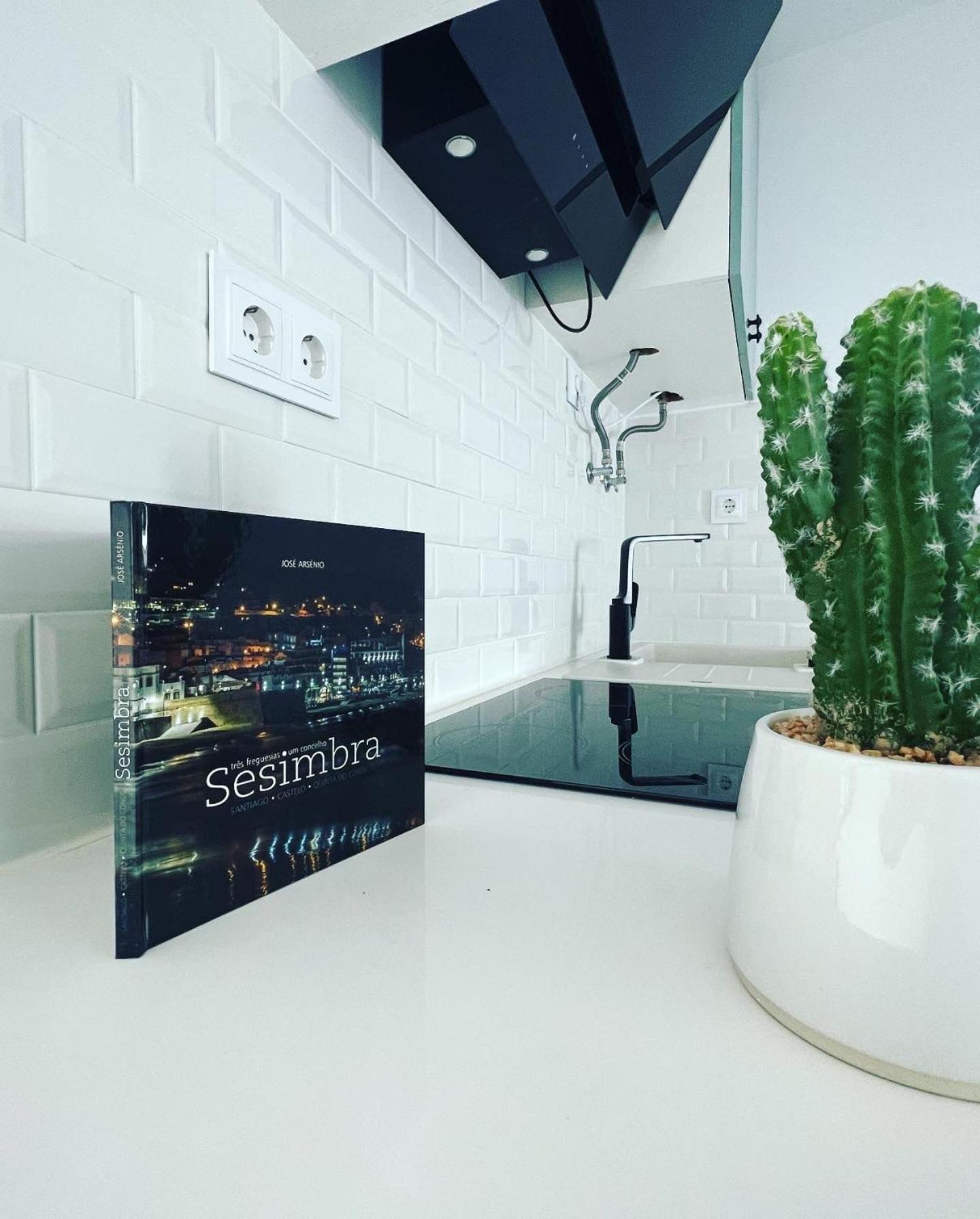 Just Sezimbra Apartment *